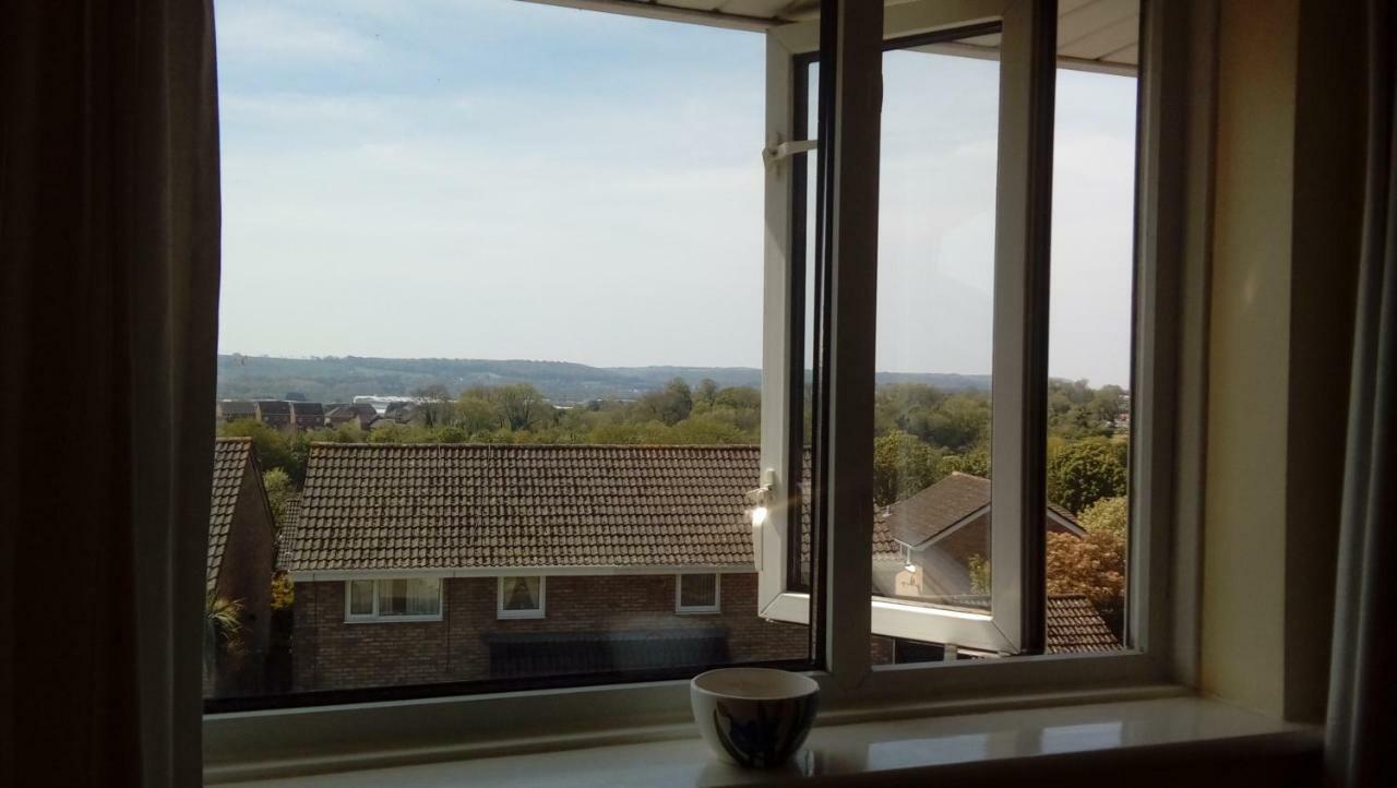 Lavender House Hotel Bridgend  Eksteriør billede